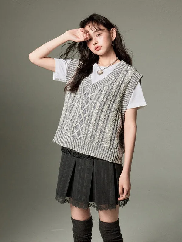 Cable V-neck Knitted Vest