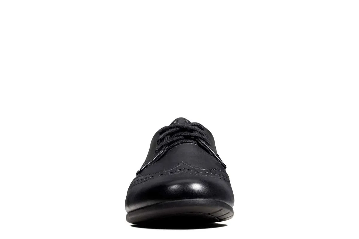 Clarks - Scala Lace Y 261428256f - F Fit (black Leather)