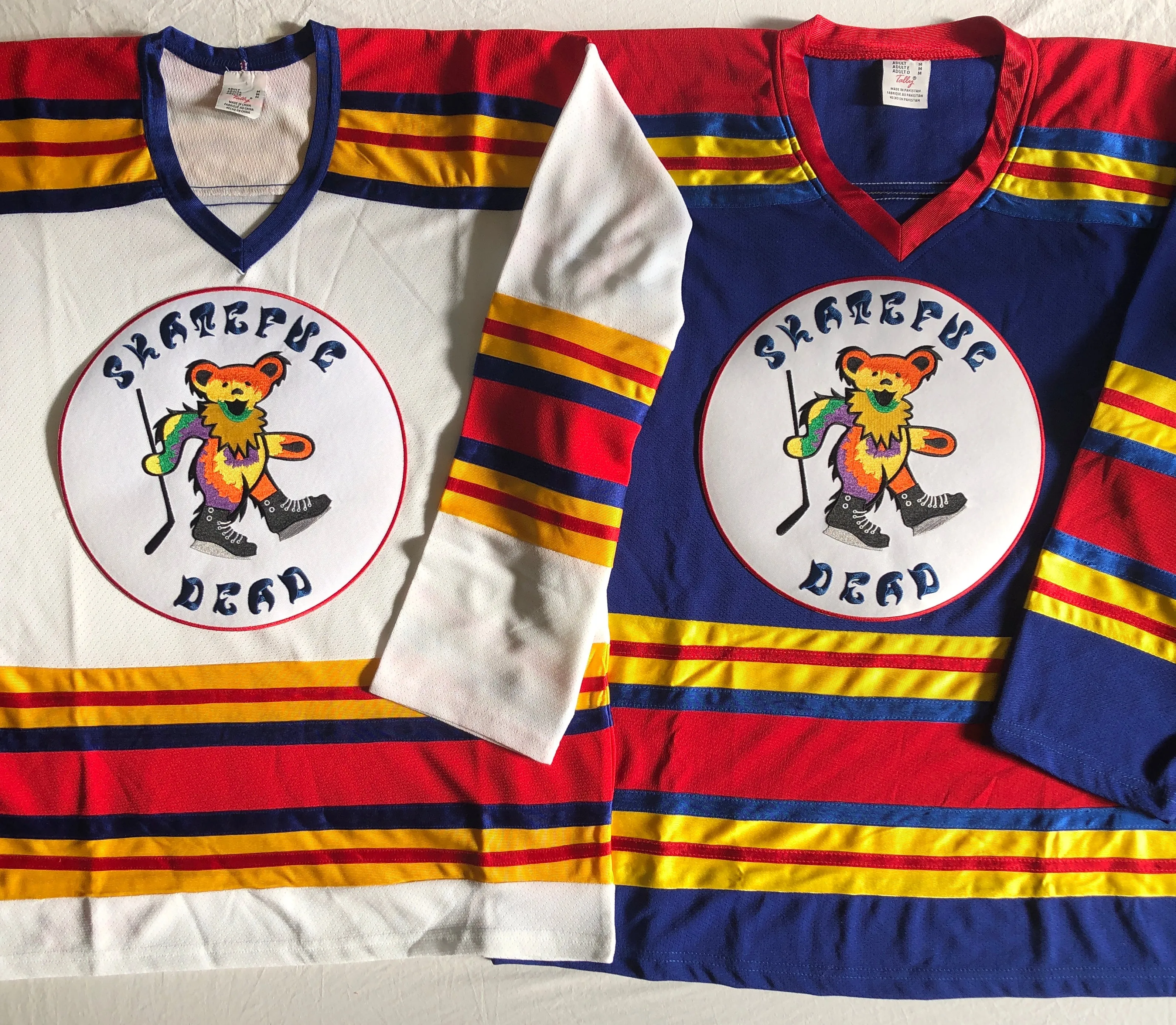 Custom Hockey Jerseys with the Skateful Dead Team Logo