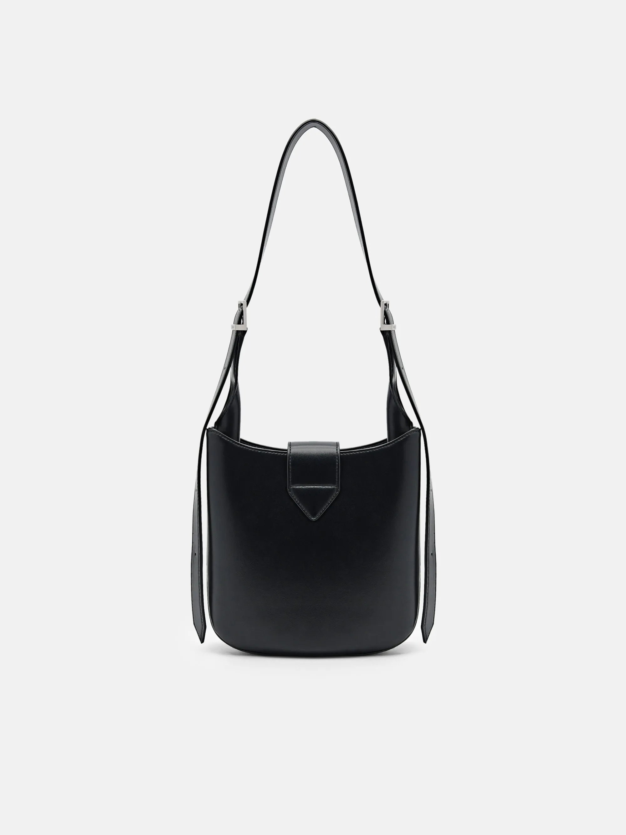 Fadia Shoulder Bag