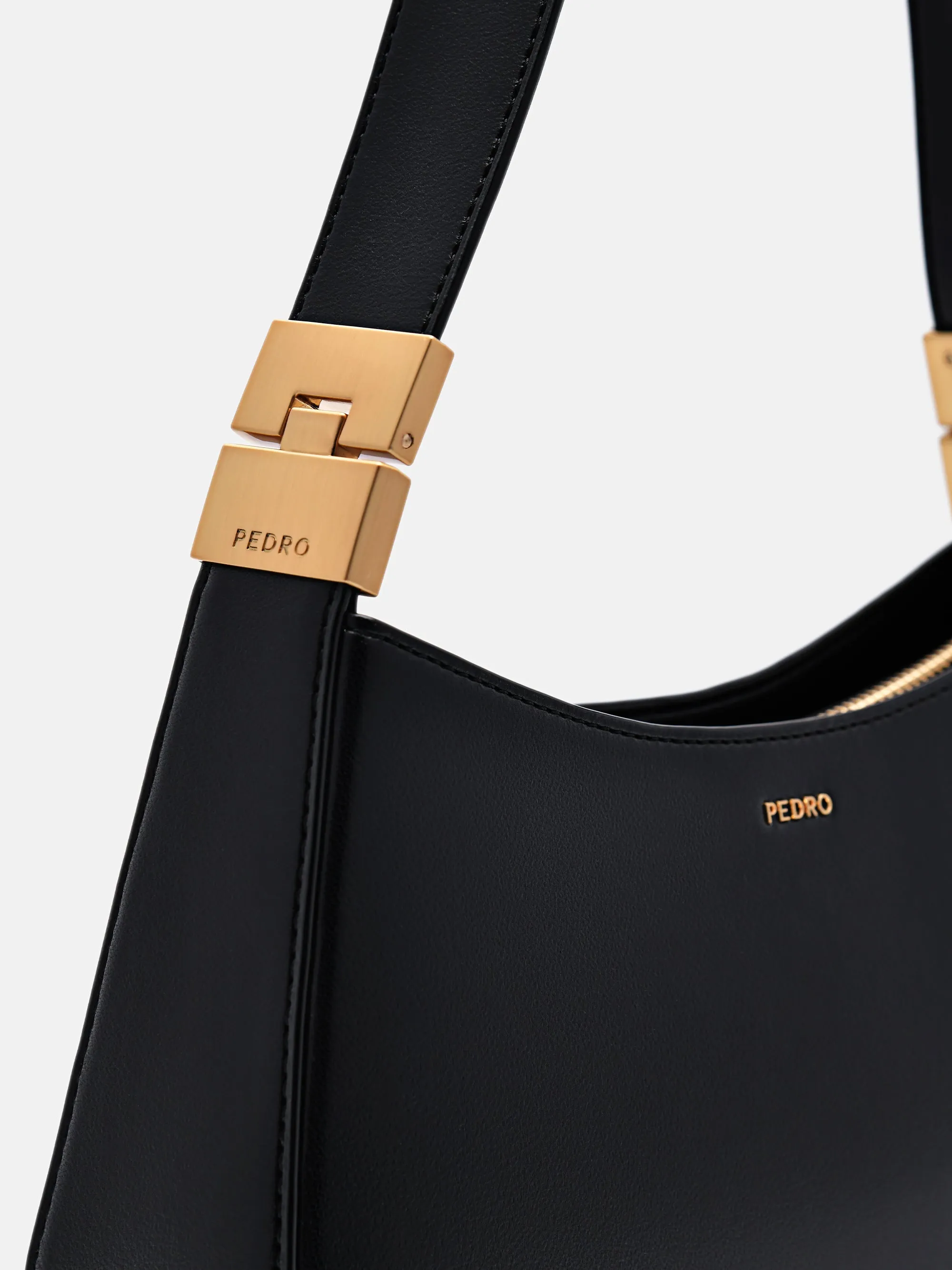 Jatte Shoulder Bag