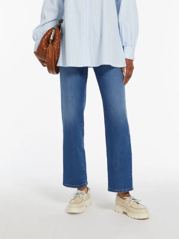 MaxMara Weekend 90s Comfortable Denim Jeans | Luxury and style at your fingertips