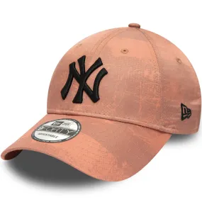 New Era New York Yankees Print 9FORTY Baseball Cap - Pink