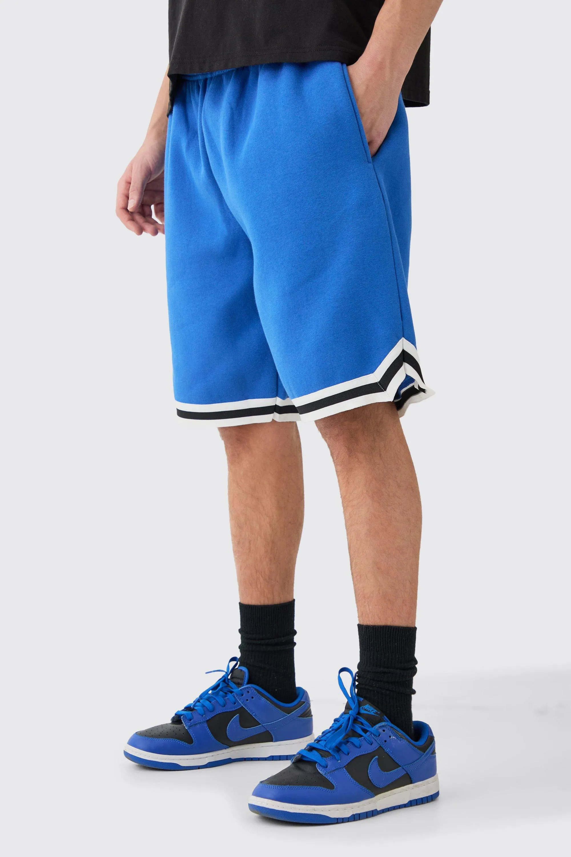 Oversized Mid Length Jersey Tape Basketball Short | boohooMAN UK