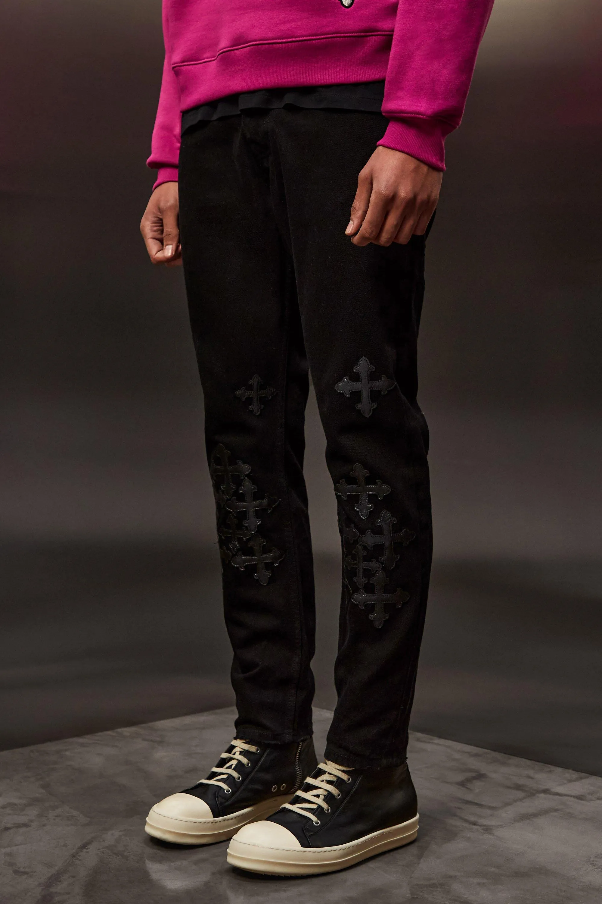 Straight Leg Cross Applique Jeans