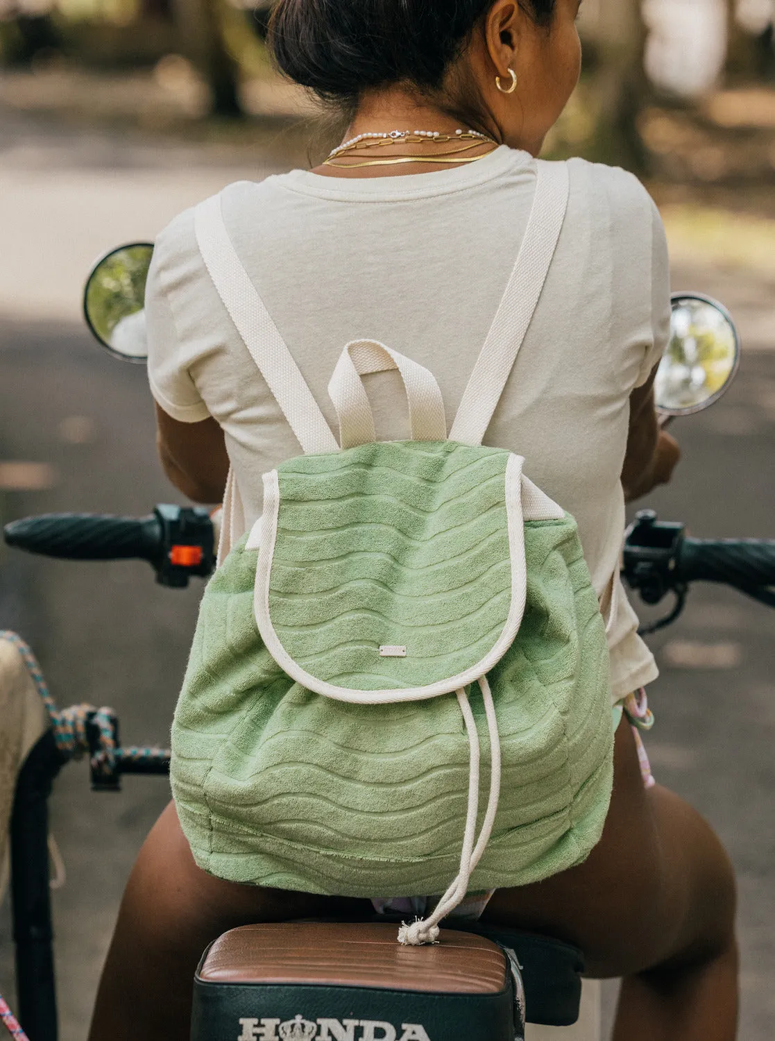 Sunny Palm Small Backpack - Quiet Green